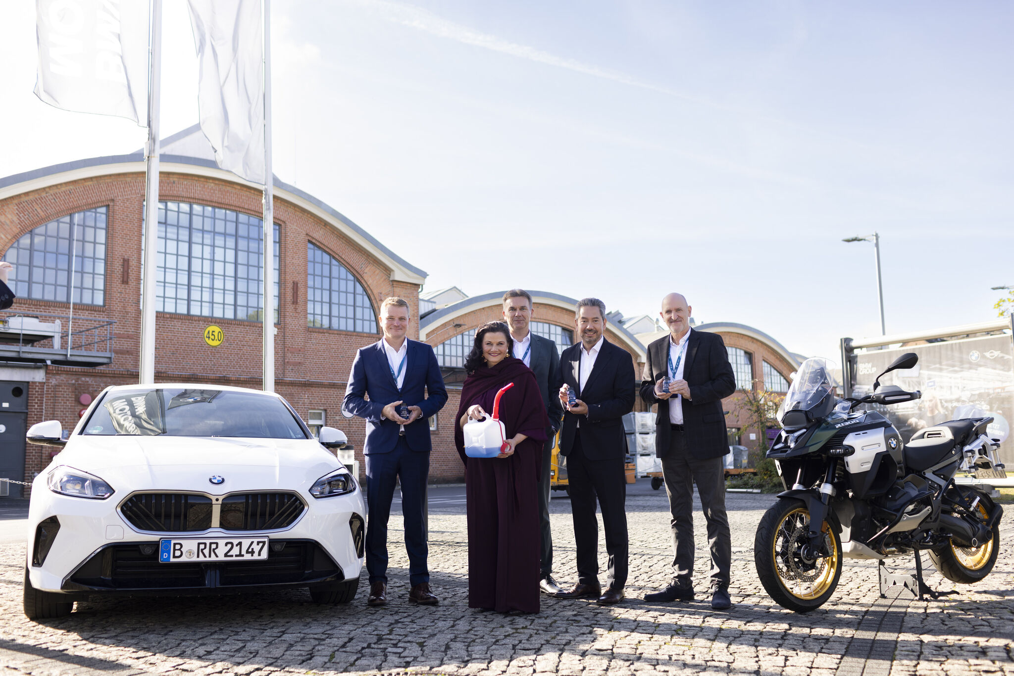 BMW Group, LOTHER and German eFuel One Sign LOI to Pioneer e-Fuels Use in Vehicle Production