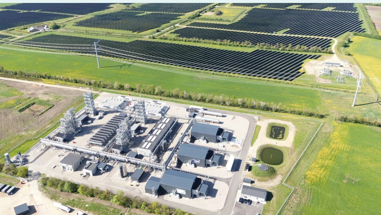 European Energy & Mitsui Secure Green-Financing Bridge Facility For E-Methanol Facility