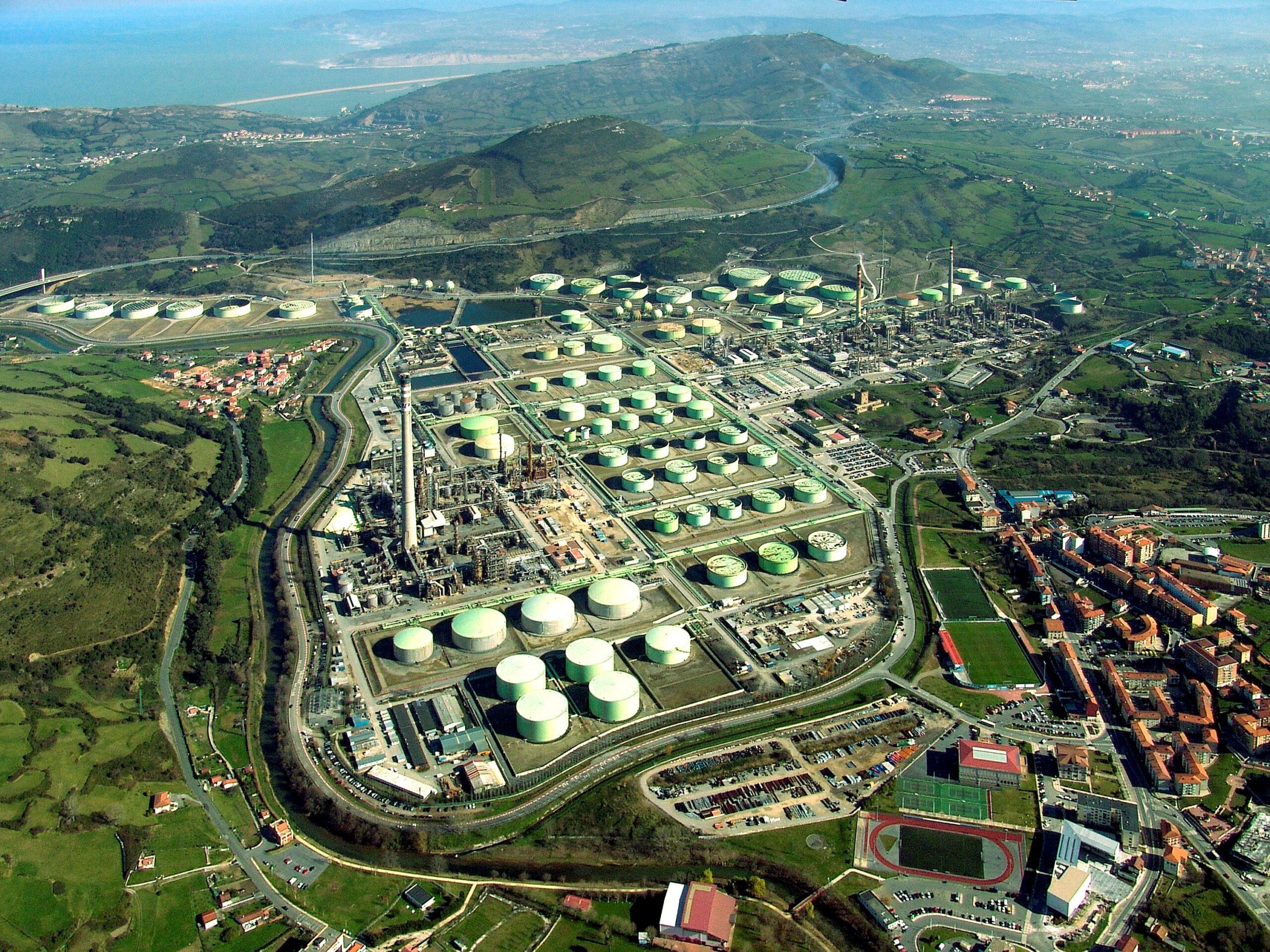 Sunfire Secures Electrolyzer Orders in Spain