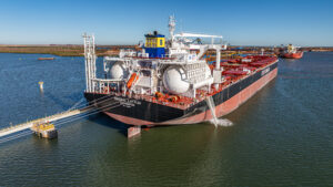 Fortescue and CMB.TECH Sign Charter Agreement for Ammonia-Capable Vessels